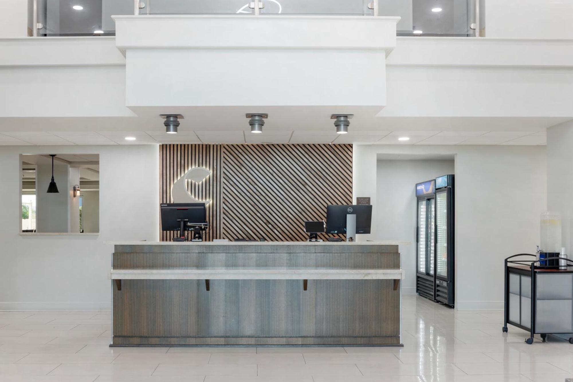 Comfort Inn & Suites New Orleans Airport North Kenner Eksteriør billede